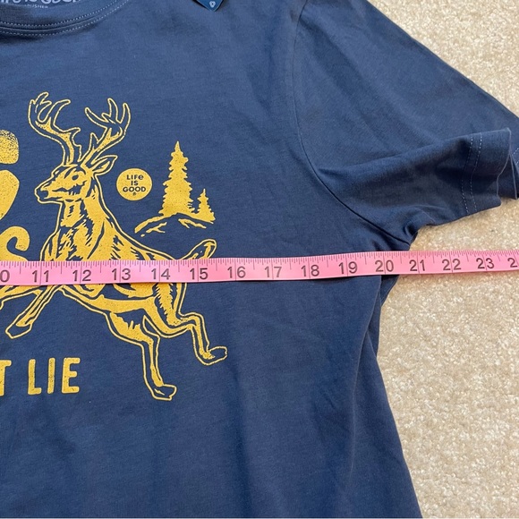 NEW Life Is Good Shirt Mens Medium Blue Crusher I Like Big Books Cotton Casual - Picture 8 of 10